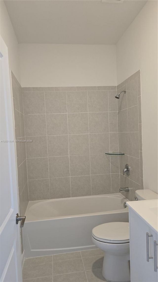 713 SE 13th St Cir , Homestead, FL 33034 Photo