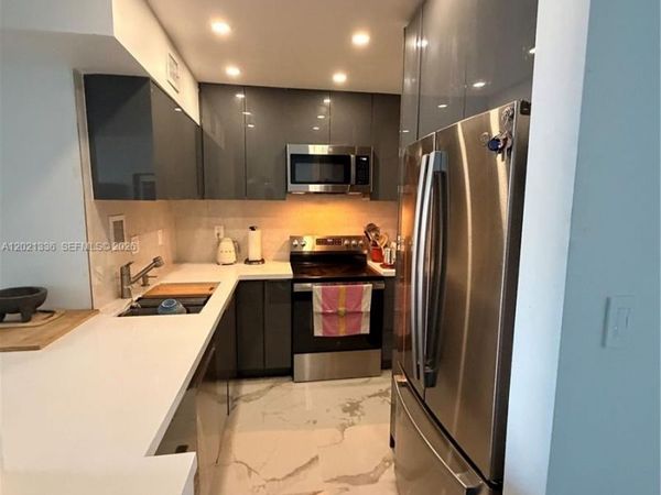 1200 West Ave , Unit 1431, Miami Beach, FL 33139
