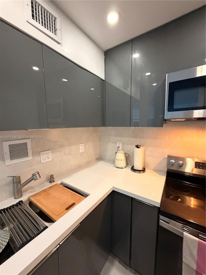 1200 West Ave , Unit 1431, Miami Beach, FL 33139 Photo
