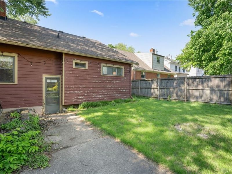 110 Plumwood Road, Dayton, OH 45409 Photo 8