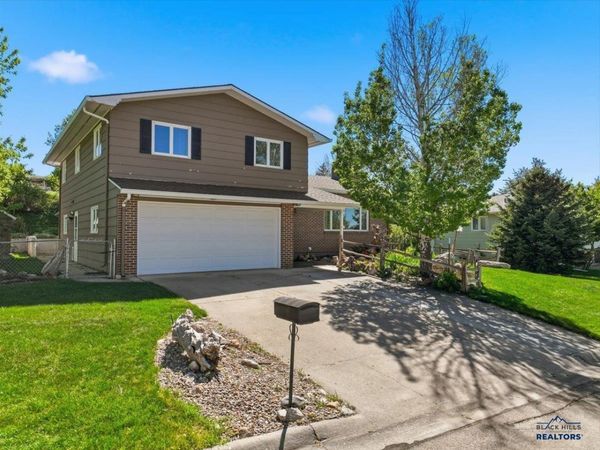 135 ASH CT, Spearfish, SD 57783
