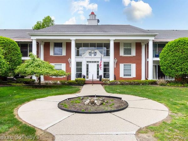 19710 W 13 Mile Road , Beverly Hills Vlg, MI 48025