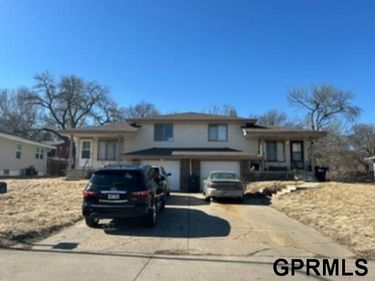 3026 Menke Circle, Unit 3026-3028, Omaha, NE 68134