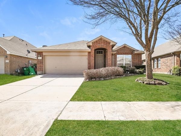 215 Mulberry Drive, Fate, TX 75087