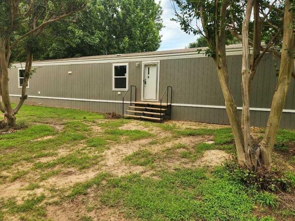 77 Rayburn Drive, Gordonville, TX 76245
