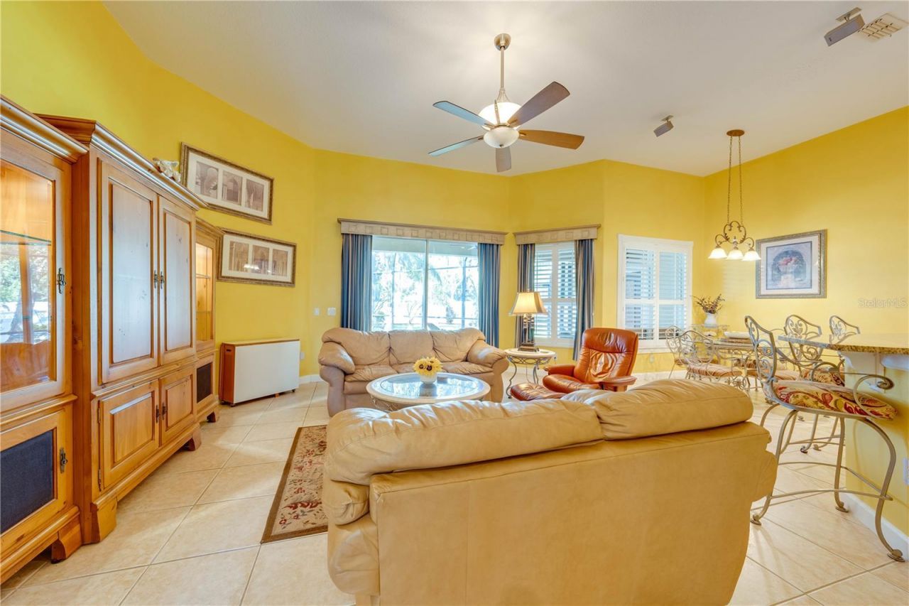 1648 Marina Lake Drive, Kissimmee, FL 34744 Photo