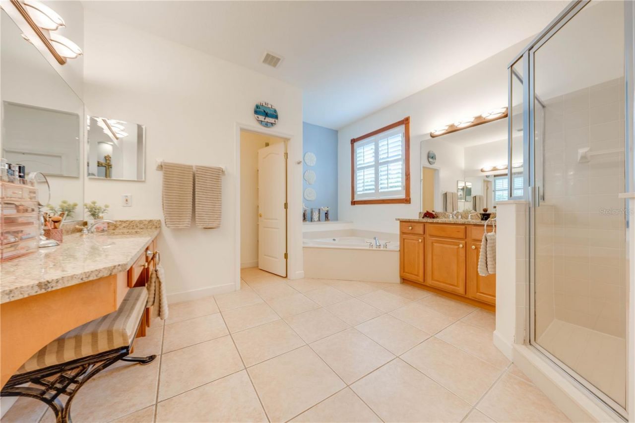 1648 Marina Lake Drive, Kissimmee, FL 34744 Photo