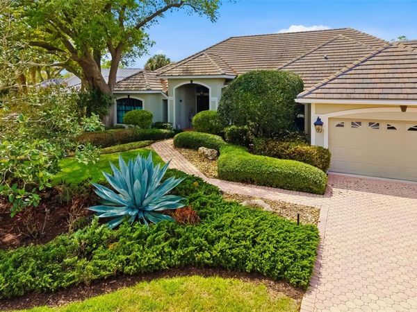 2089 SANDHILL LANE , NOKOMIS, FL 34275