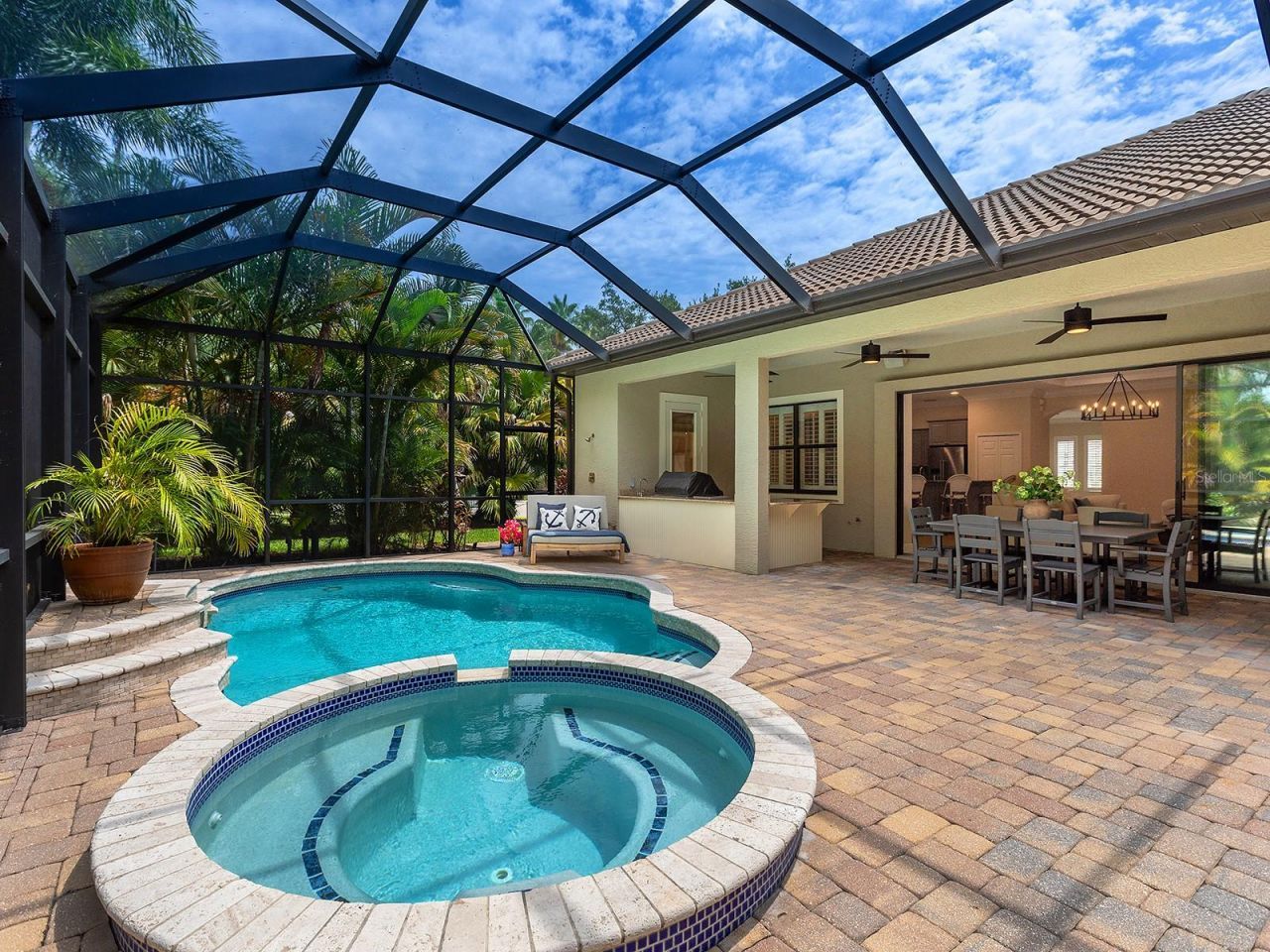 7210 Lake Forest Glen , Lakewood Ranch, FL 34202 Photo