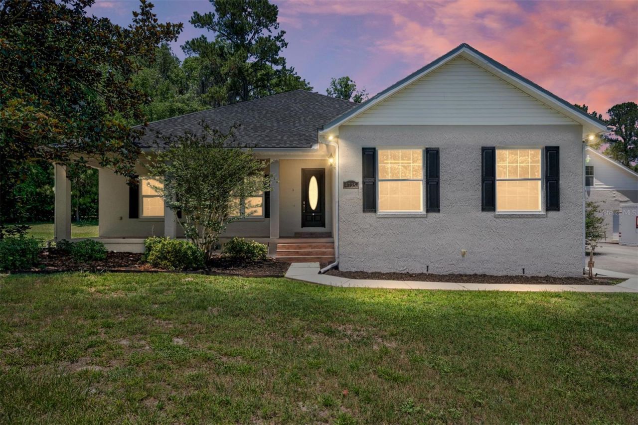 4735 SE 112th Street Road , Belleview, FL 34420 Main Photo