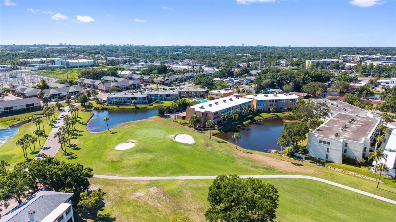 225 Country Club Drive, Unit B221, Largo, FL 33771 Main Photo