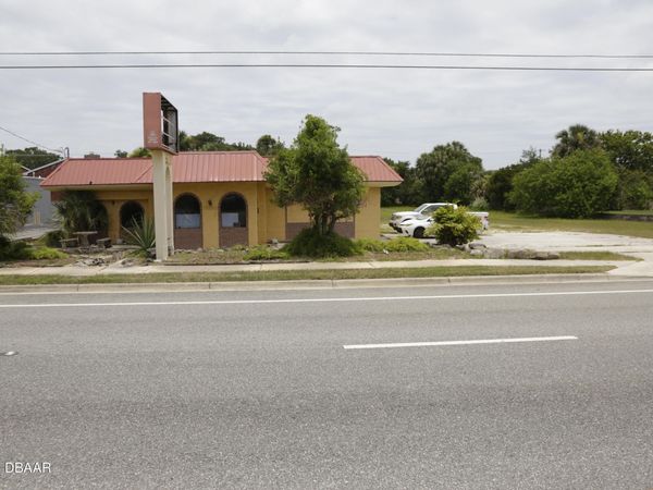 2309 S Ridgewood Avenue, South Daytona, FL 32119