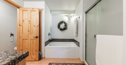 11448 Skislope Way, Truckee, CA 96161 Photo