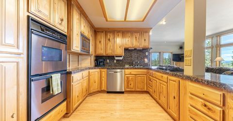 11448 Skislope Way, Truckee, CA 96161 Photo