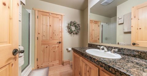 11448 Skislope Way, Truckee, CA 96161 Photo