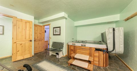 11448 Skislope Way, Truckee, CA 96161 Photo