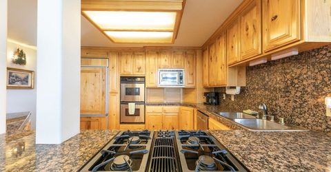 11448 Skislope Way, Truckee, CA 96161 Photo