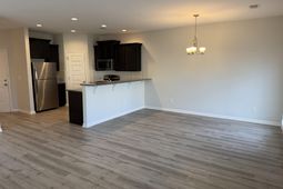 1106 Bergenfield Lane  photo 4