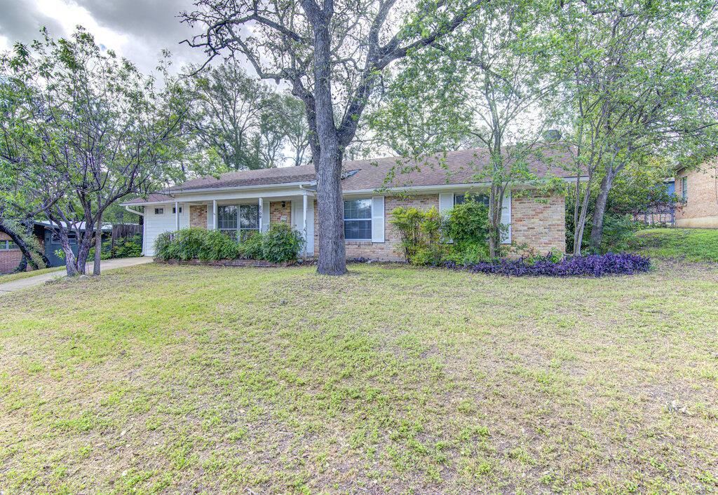 2709 Rae Dell Ave, Austin, TX 78704 Main Photo