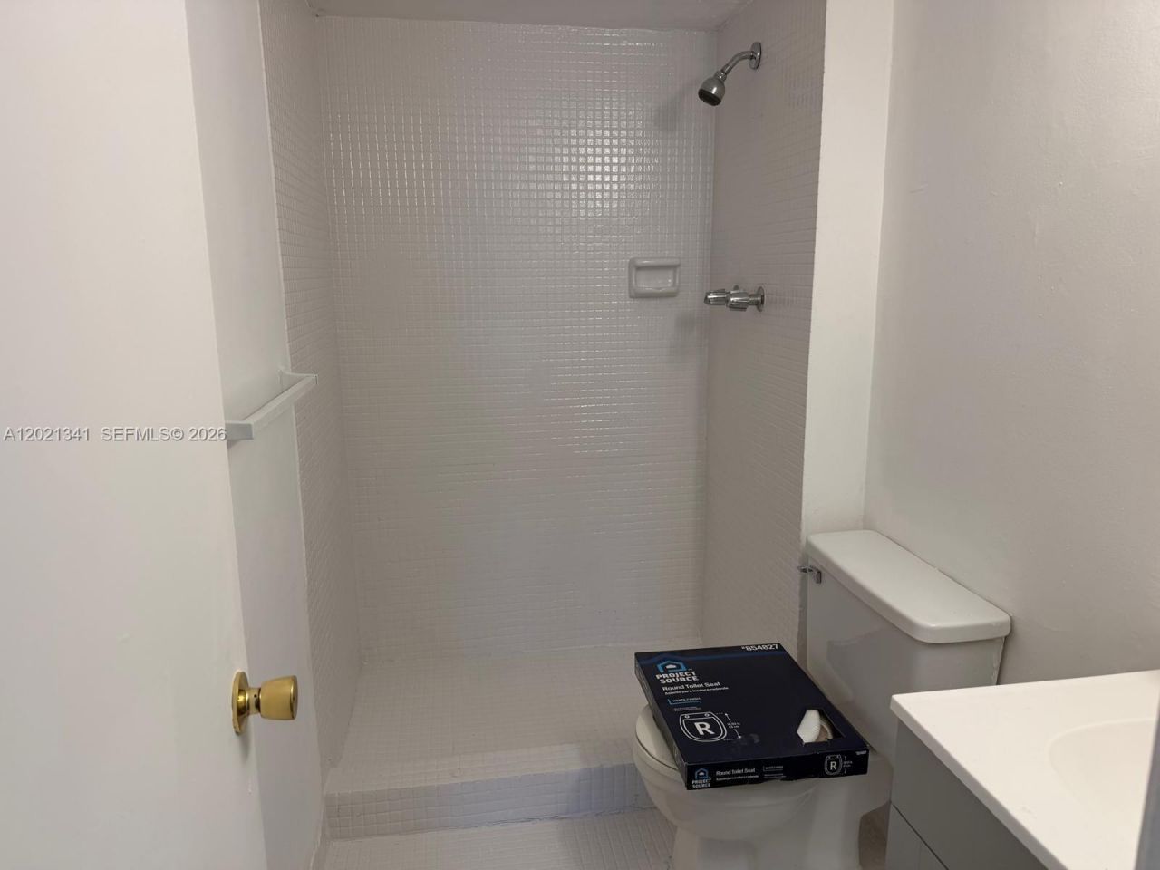 492 NW 165th St Rd , Unit C-209, Miami, FL 33169 Photo