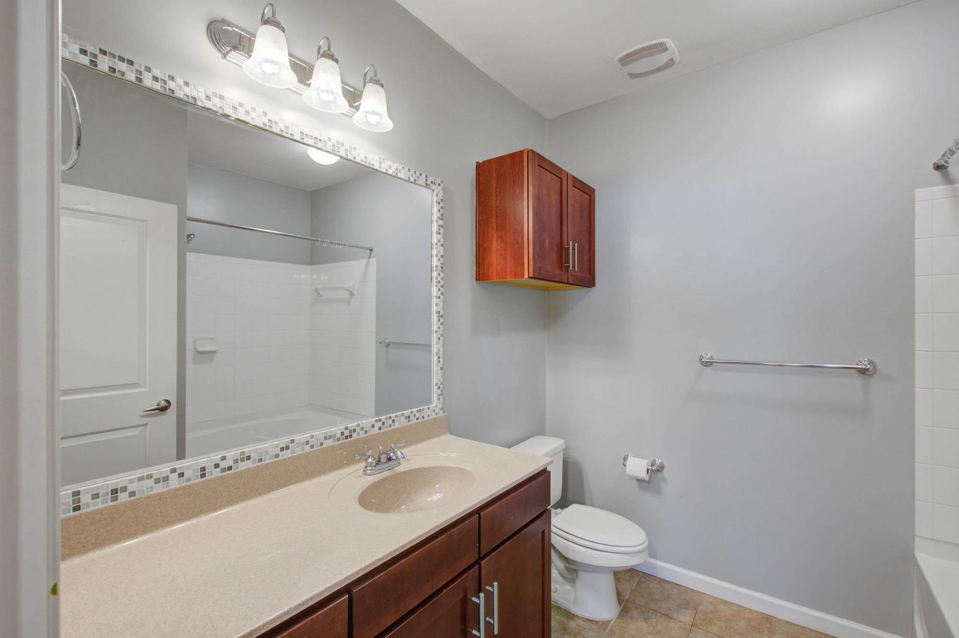 1755 Central Park Road Photo 12