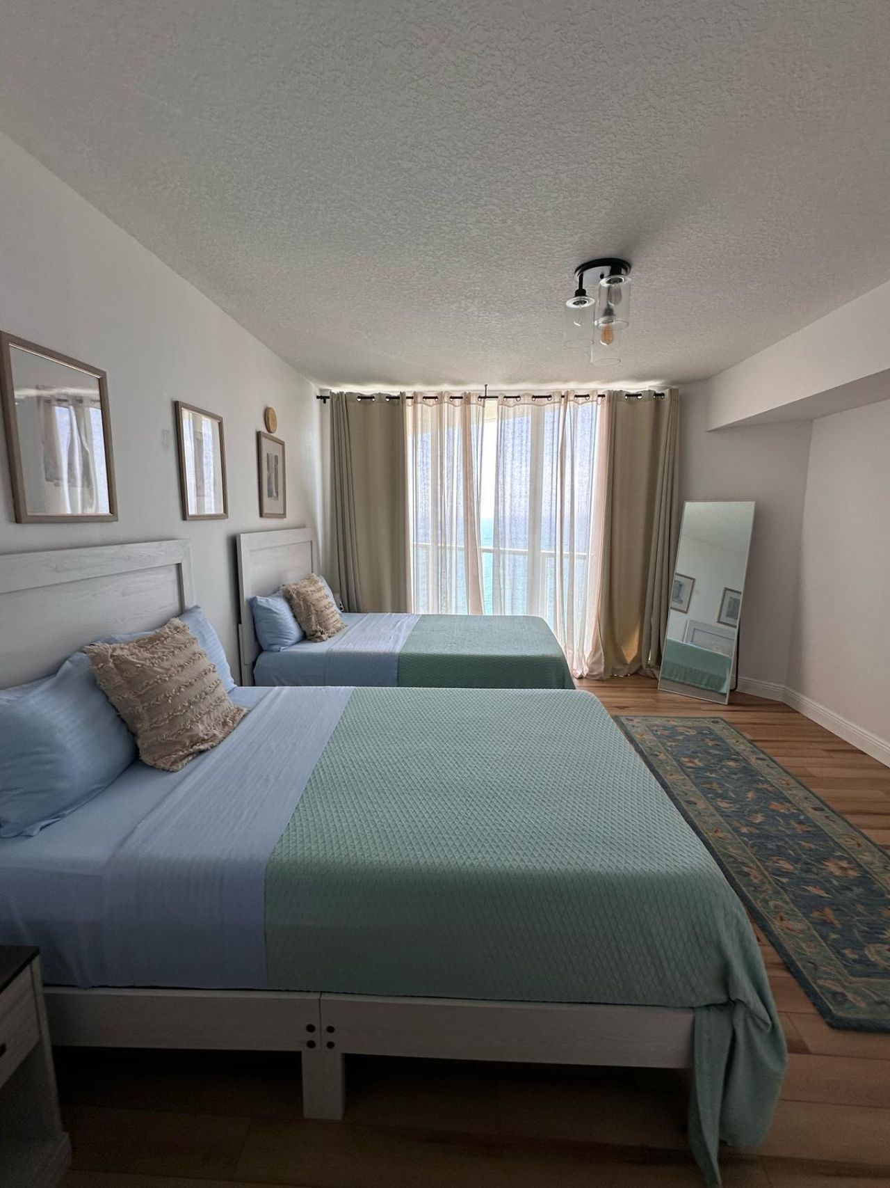 16699 Collins Avenue, Unit 3709, Sunny Isles Beach, FL 33160 Photo
