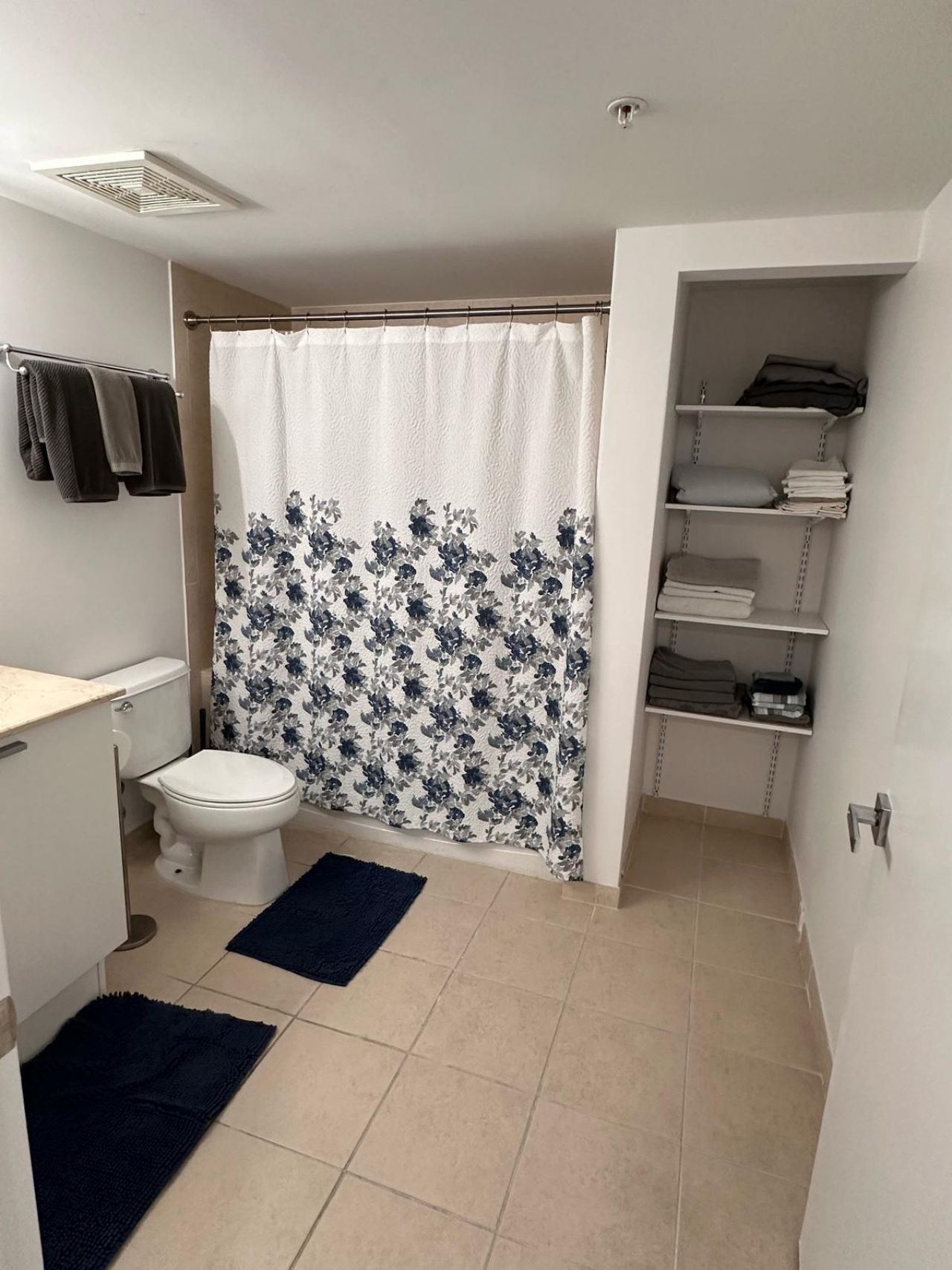 16699 Collins Avenue, Unit 3709, Sunny Isles Beach, FL 33160 Photo