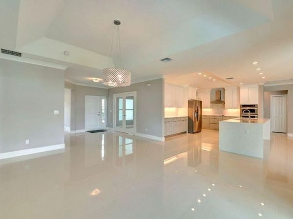 2233 SW Elmwood Avenue, Port St. Lucie, FL 34953