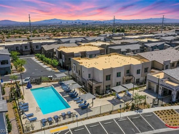 600 N Carriage Hill Drive, Unit 1114, Las Vegas, NV 89138