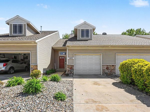 2970 Pebblestone Drive, Unit 26, Hudsonville, MI 49426