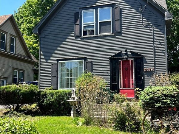 2216 South Avenue , Syracuse, NY 13207