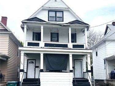 1148 Niagara Avenue, Niagara Falls, NY 14305