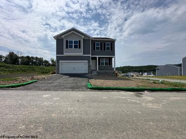 913 Bunker Court, Maidsville, WV 26541