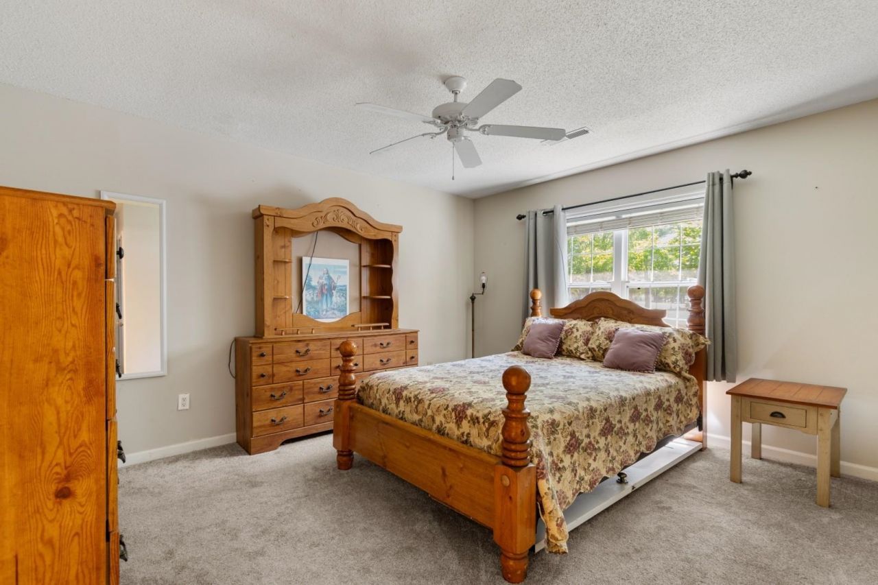6524 White Heron Crescent  Photo 14