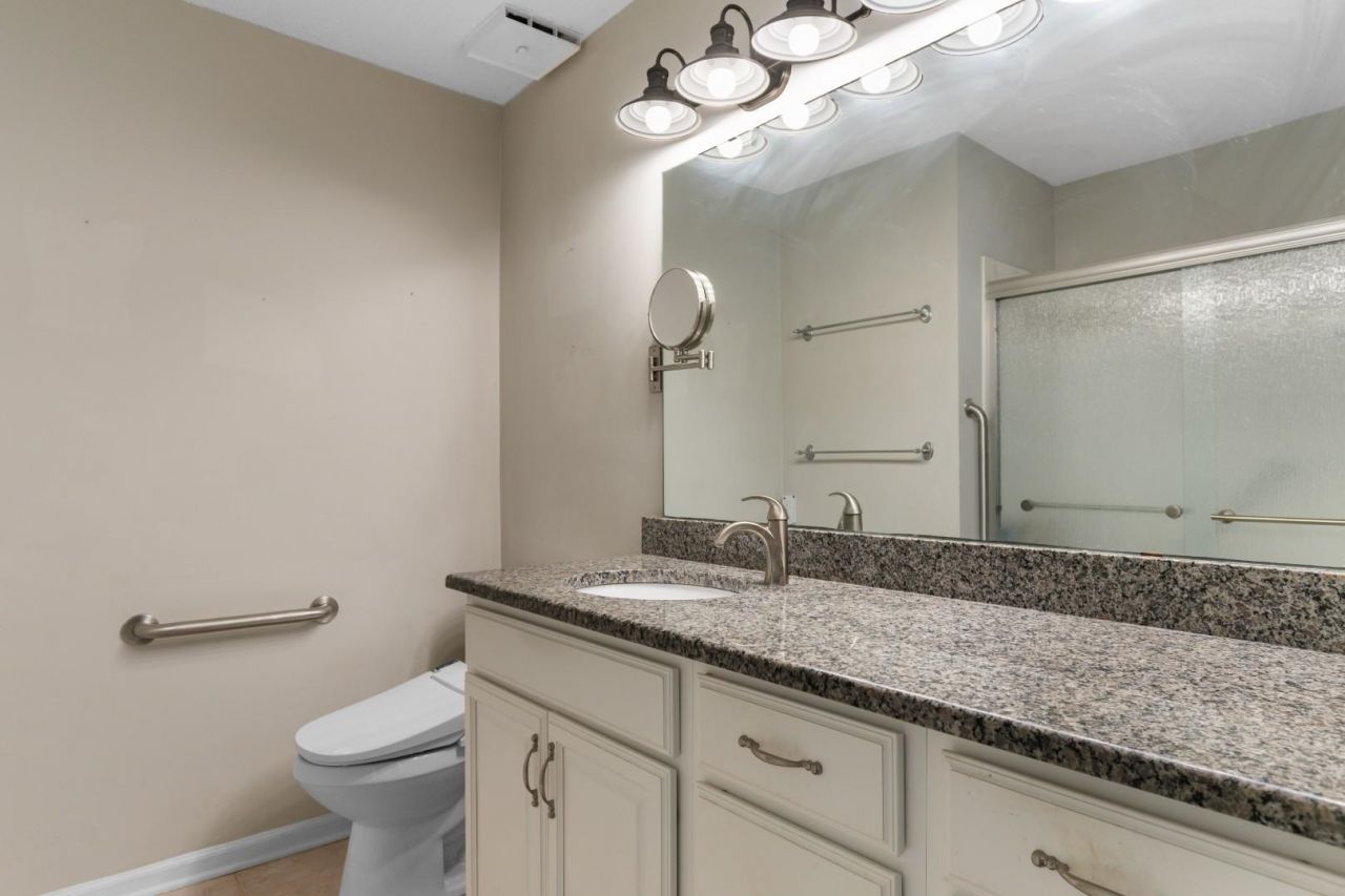 6524 White Heron Crescent  Photo 16