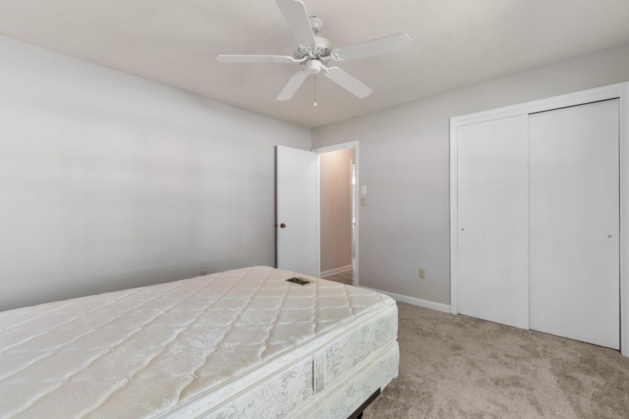 6524 White Heron Crescent  Photo 20