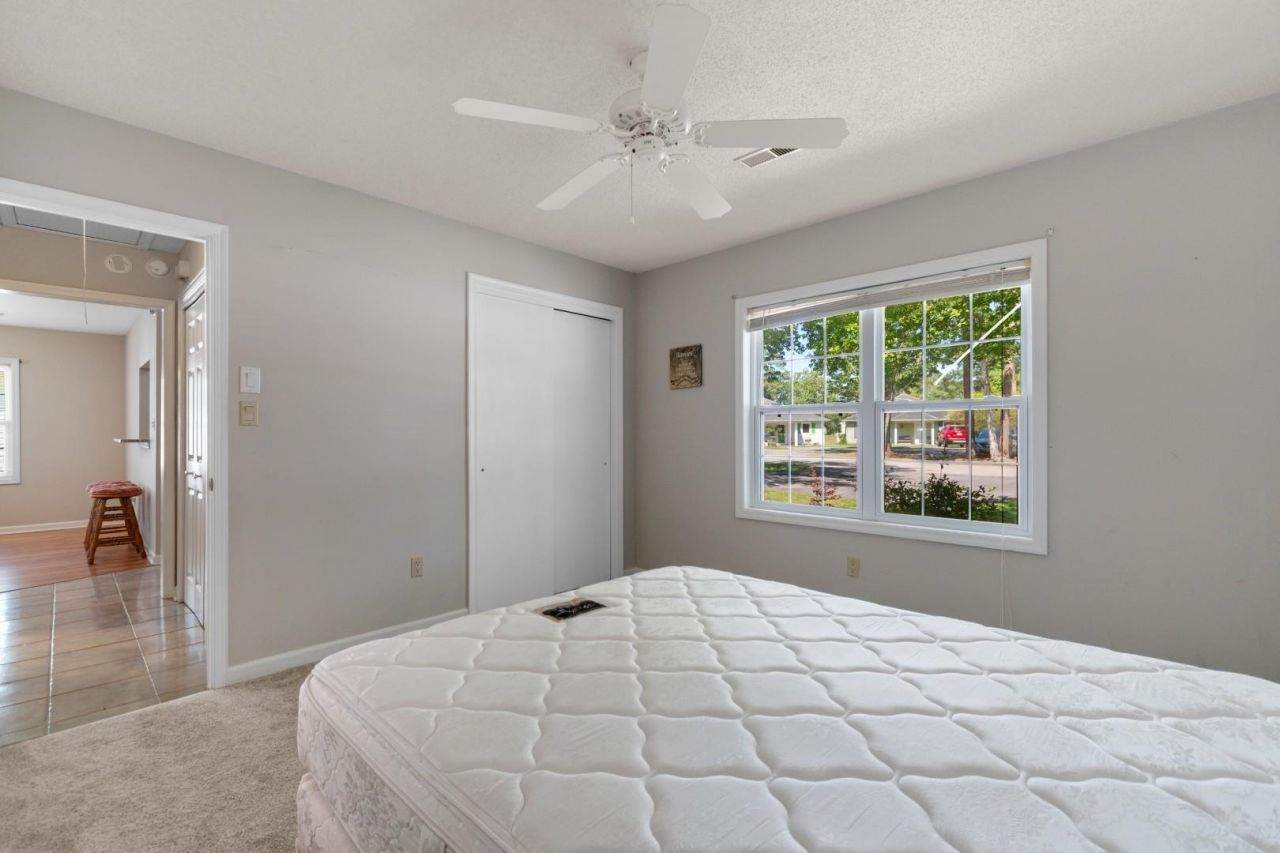 6524 White Heron Crescent  Photo 21
