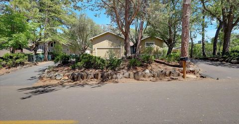 11631 Redwing Ct, Penn Valley, CA 95946 Photo