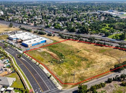 Lotz Pkwy, Elk Grove, CA 95757 Photo