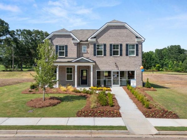 1786 Kingsmere Run Drive, Loganville, GA 30052