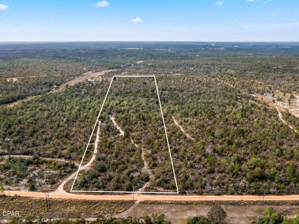 000 Powerline Road , Chipley, FL 32428