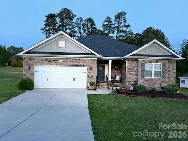 230 Macon Drive , Statesville, NC 28625