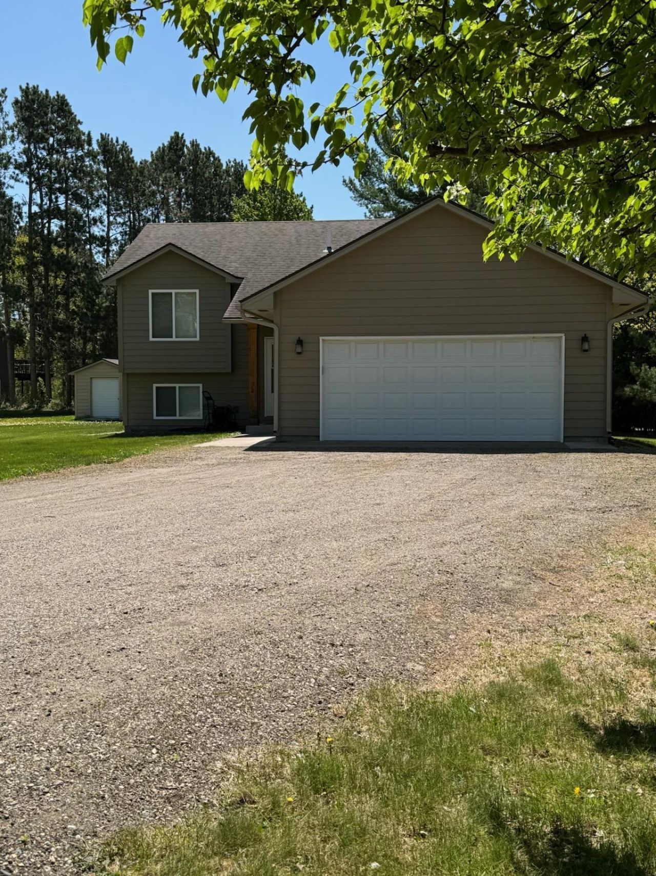 110 236th Lane Ne, Bethel, MN 55005 Main Photo