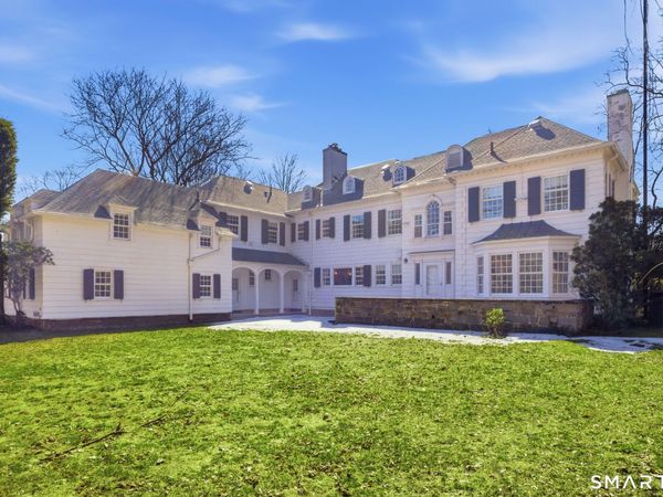 2095 Chapel, New Haven, CT 06515