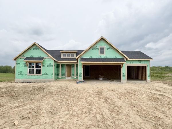 7093 Kettle Dale Avenue SE, Alto, MI 49302