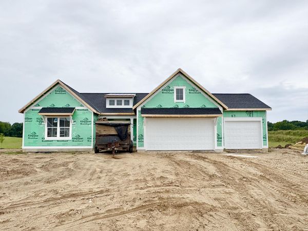 7093 Kettle Dale Avenue SE, Alto, MI 49302