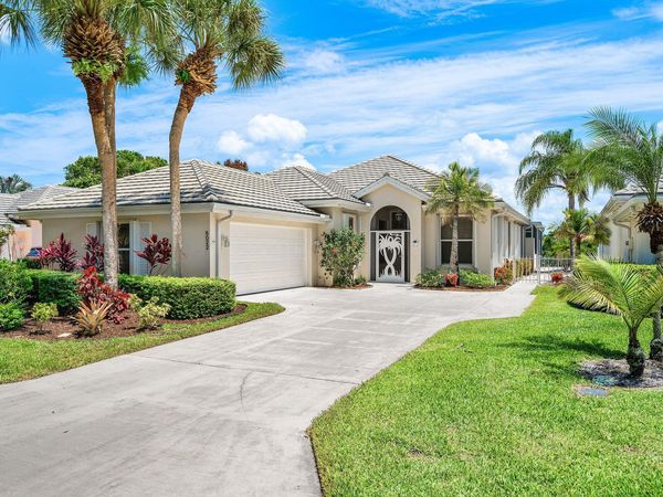 5022 SE Inkwood Way SE, Hobe Sound, FL 33455