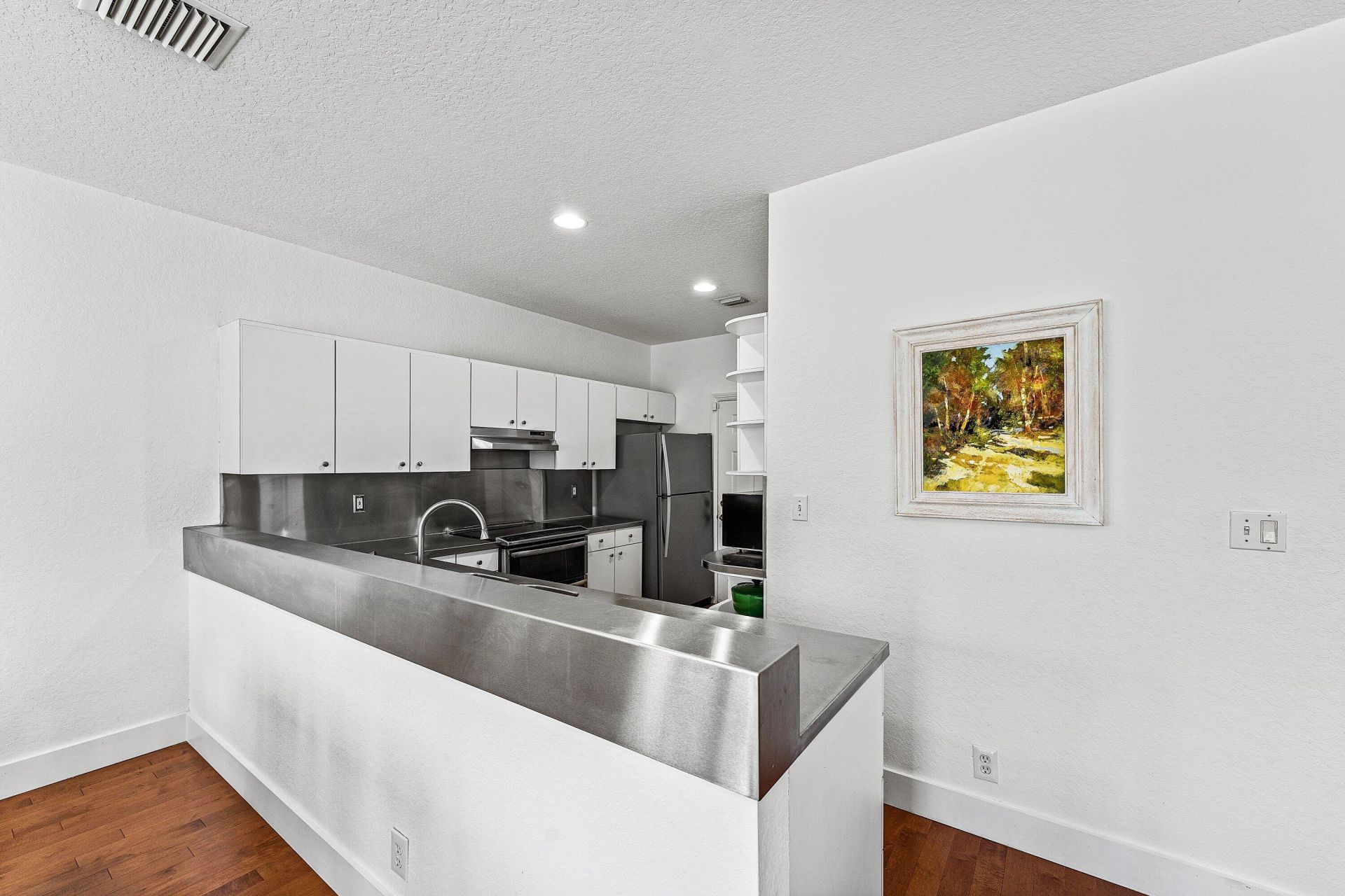 808 SW 7th Avenue, Fort Lauderdale, FL 33315 Photo