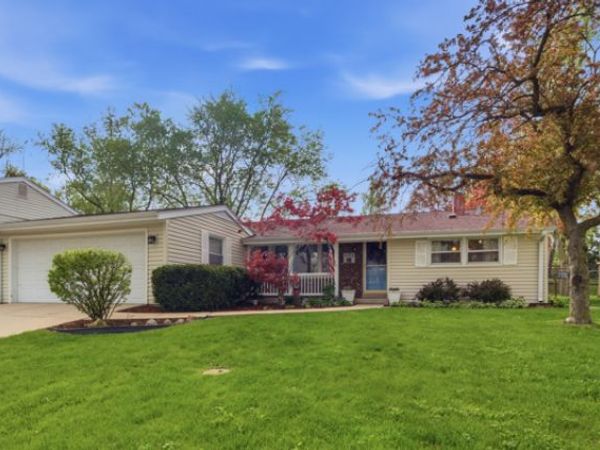 492 Weidner Road , Buffalo Grove, IL 60089