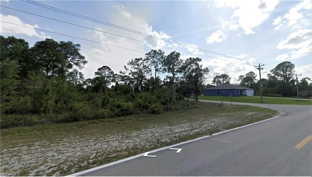 1016 Milwaukee Blvd , Lehigh Acres, FL 33974 Photo